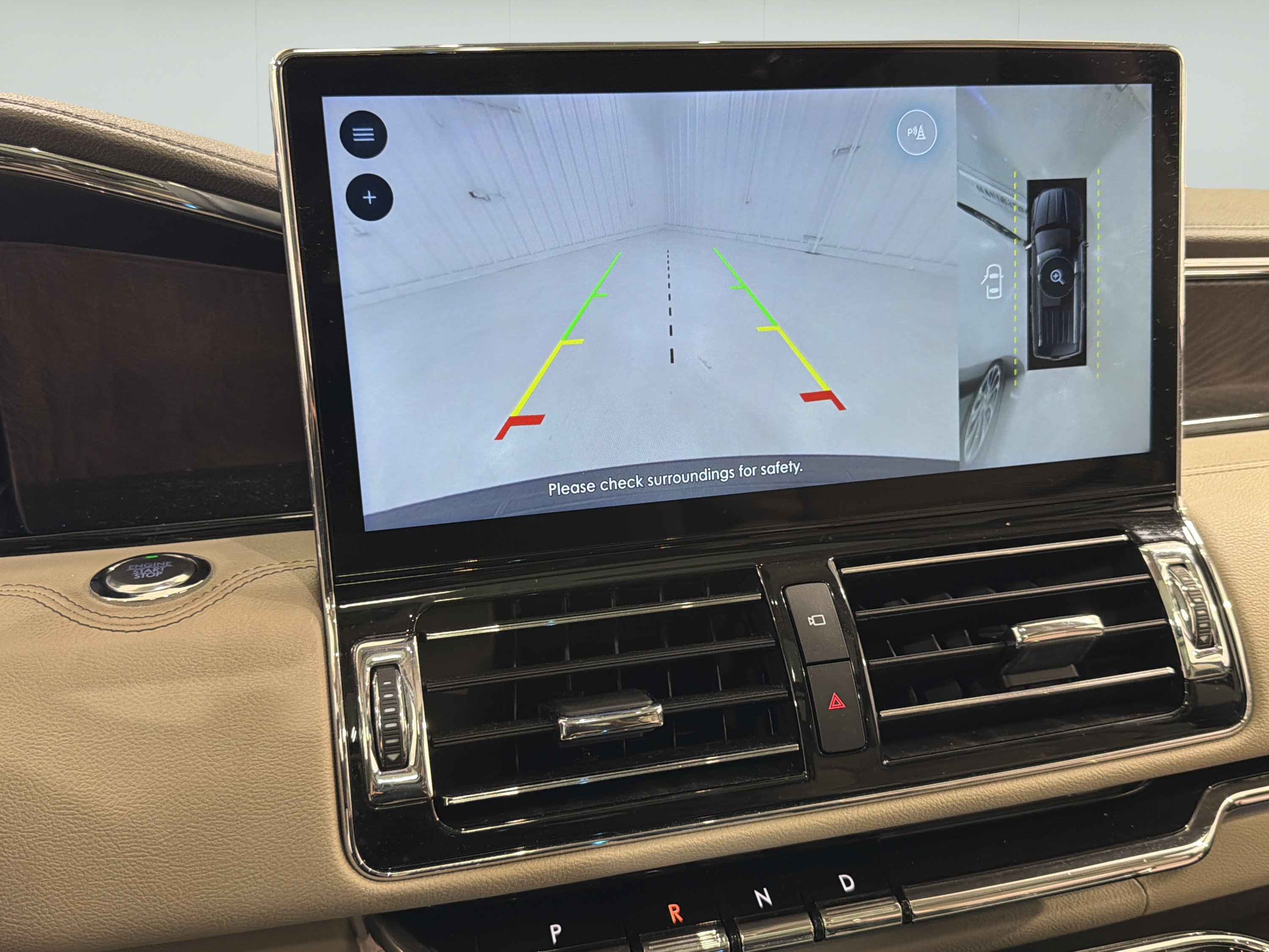 Used 2022 Lincoln Navigator Reserve AWD/4WD image 19