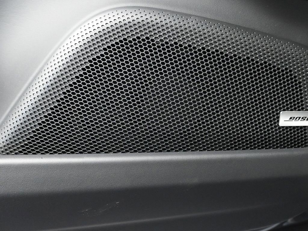 New 2025 Porsche Panamera 4 image 16