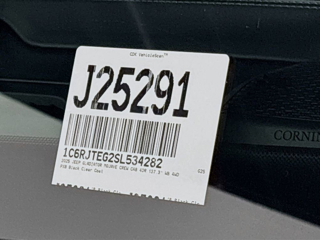 New 2025 Jeep Gladiator Mojave image 26