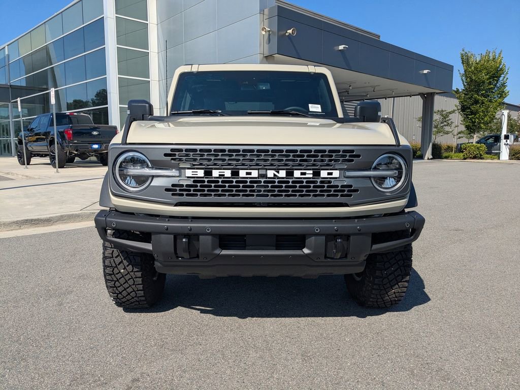 New 2025 Ford Bronco Badlands image 12