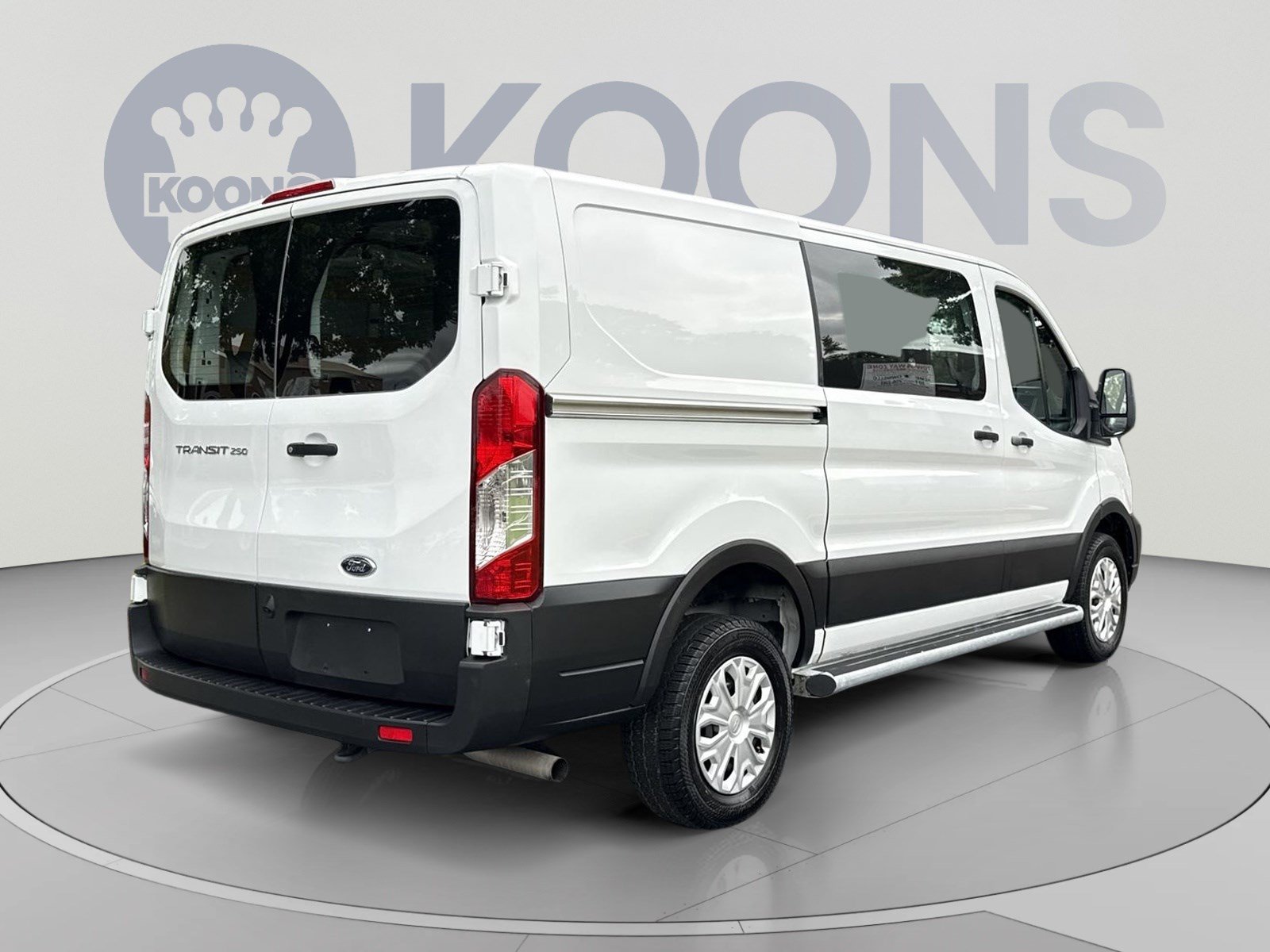 Used 2025 Ford Transit 250 Low Roof w/ Exterior Upgrade Package RWD image 7