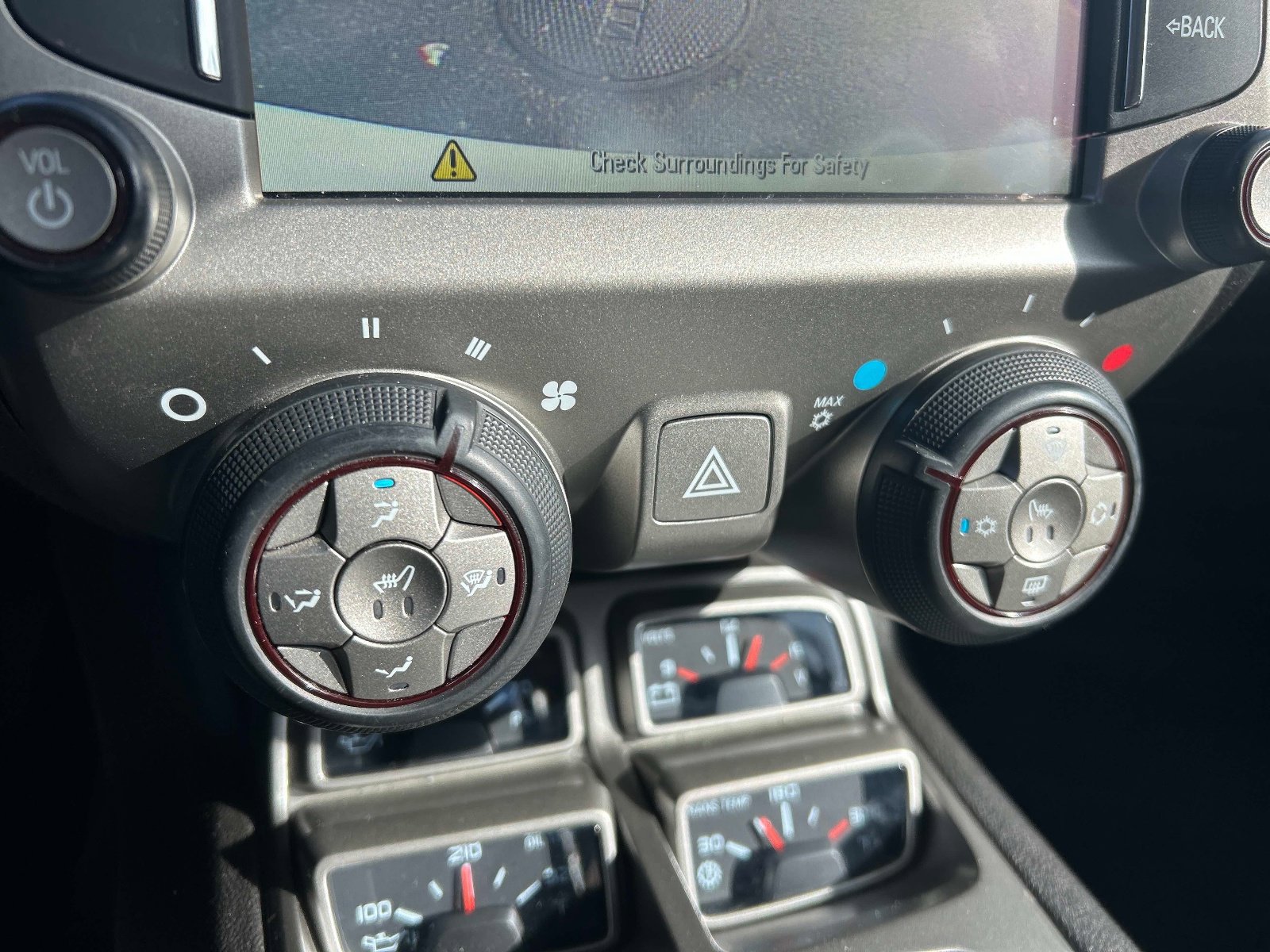 Used 2015 Chevrolet Camaro SS image 29