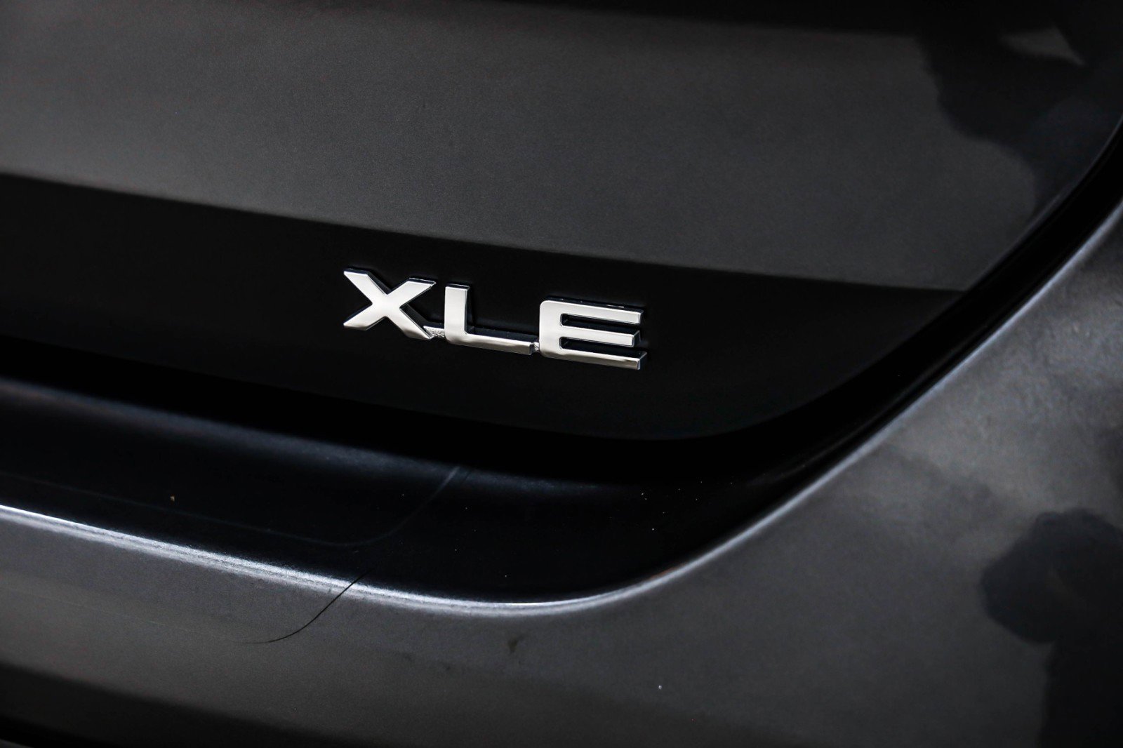 Used 2024 Toyota Highlander XLE image 9