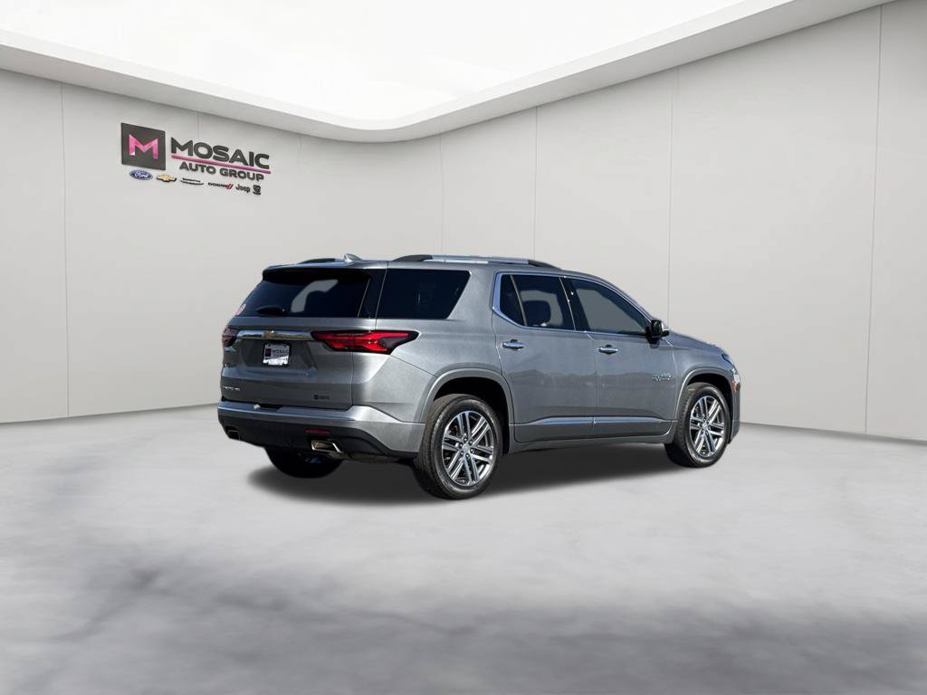 Used 2023 Chevrolet Traverse High Country AWD/4WD image 7