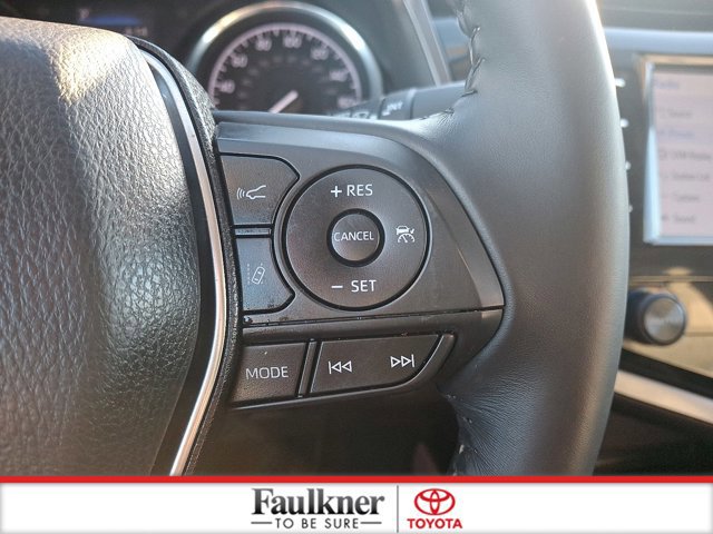 Certified 2020 Toyota Camry SE image 21