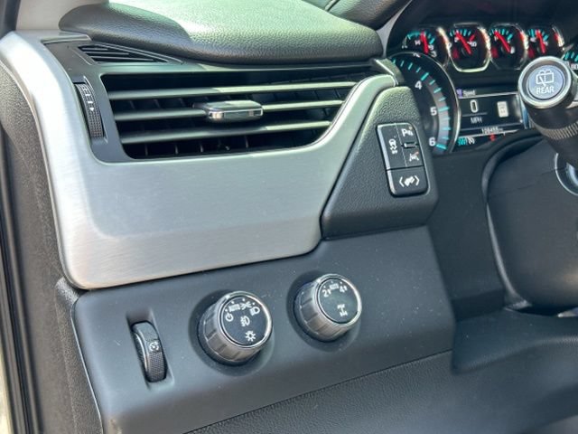 Used 2018 GMC Yukon SLT w/ Open Road Package AWD/4WD image 41