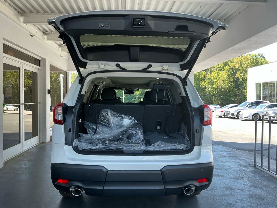 New 2026 Subaru Ascent Touring AWD/4WD image 15