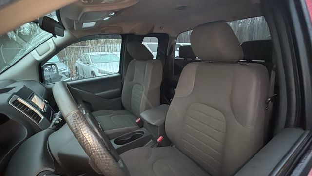 Used 2018 Nissan Frontier S image 26