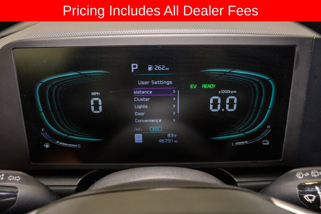 Used 2023 Kia Niro LX FWD image 16