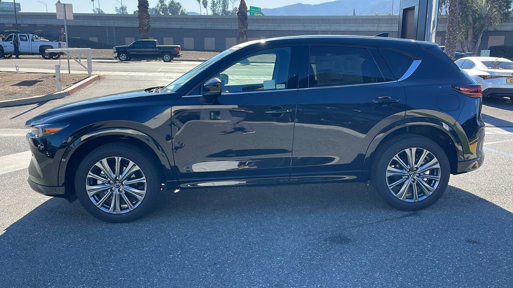New 2025 MAZDA CX-5 Signature image 12