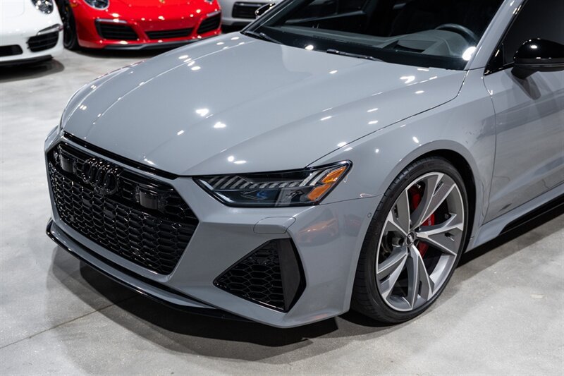 Used 2021 Audi RS 7 Sportback w/ Black Optic Package AWD/4WD image 15