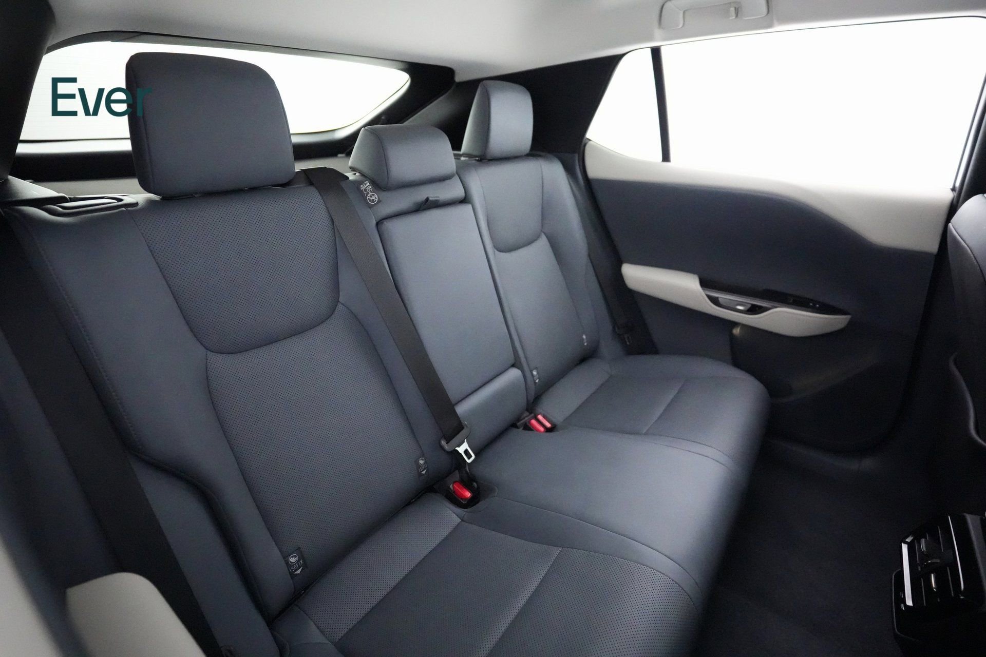 Used 2023 Lexus RZ 450e Premium w/ Technology Package image 9