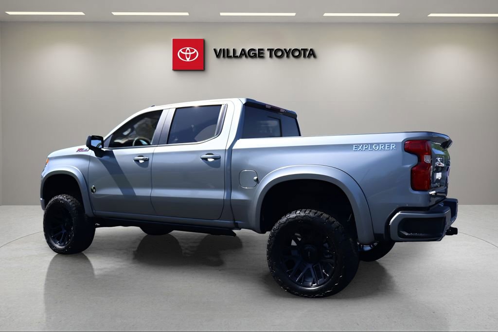 Used 2026 Chevrolet Silverado 1500 RST AWD/4WD image 4