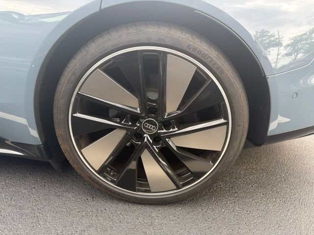 Certified 2023 Audi e-tron GT Prestige w/ Prestige Package AWD/4WD image 5