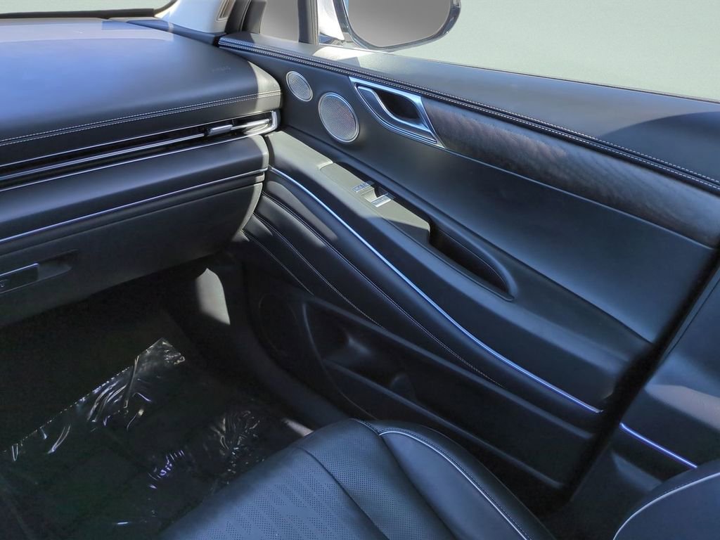 Used 2023 Genesis GV80 2.5T w/ Prestige Package image 15