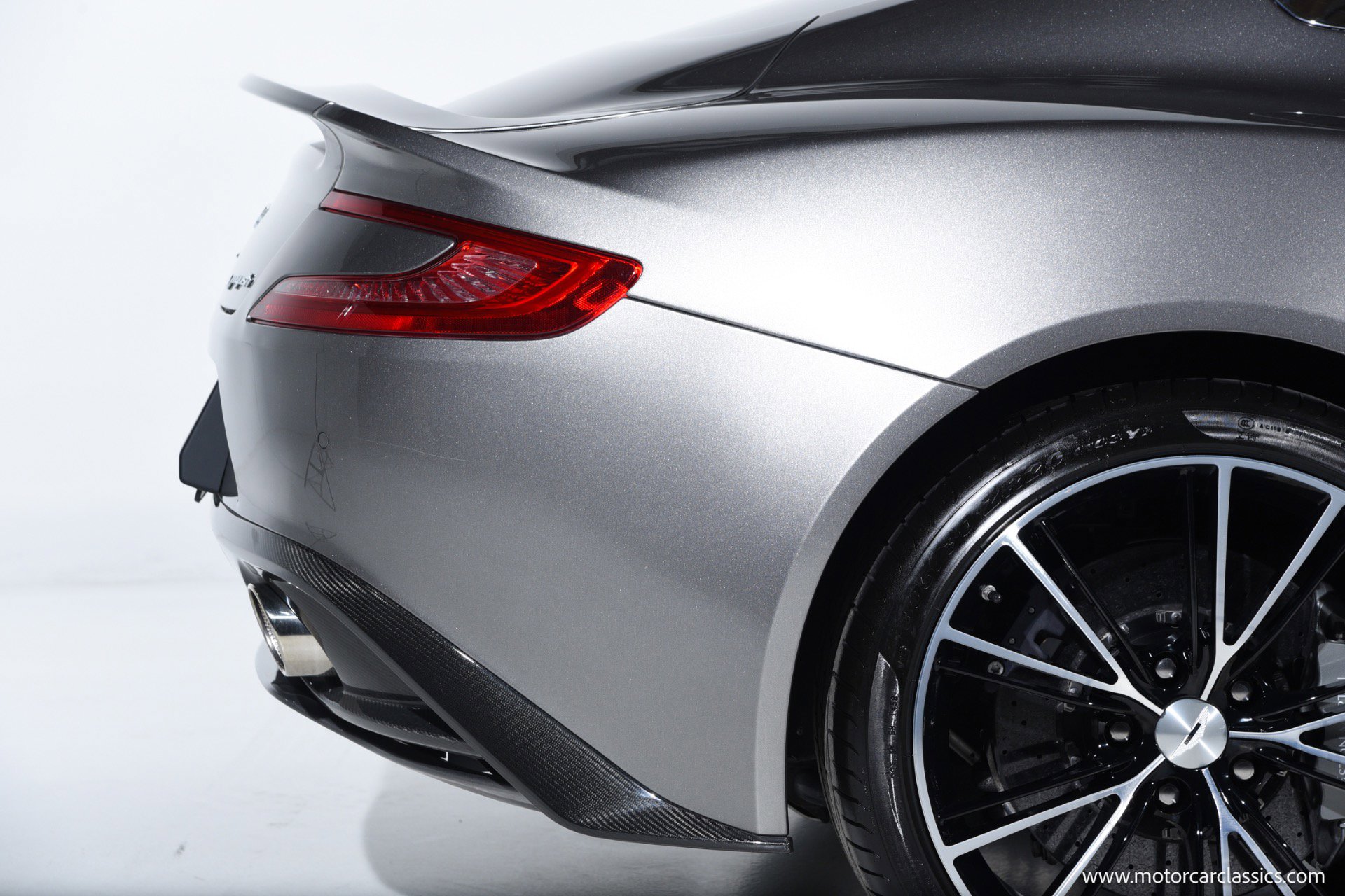 Used 2014 Aston Martin Vanquish Coupe RWD image 10