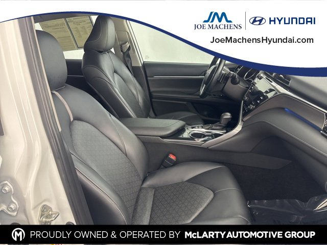 Used 2019 Toyota Camry XSE image 24