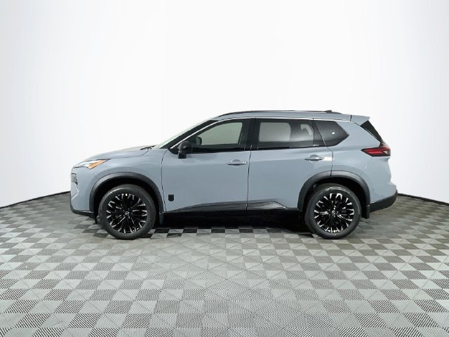New 2027 Nissan Rogue Dark Armor FWD image 4