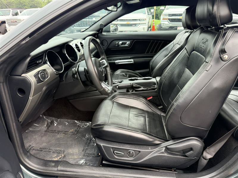 Used 2015 Ford Mustang GT Premium w/ Equipment Group 401A RWD image 17