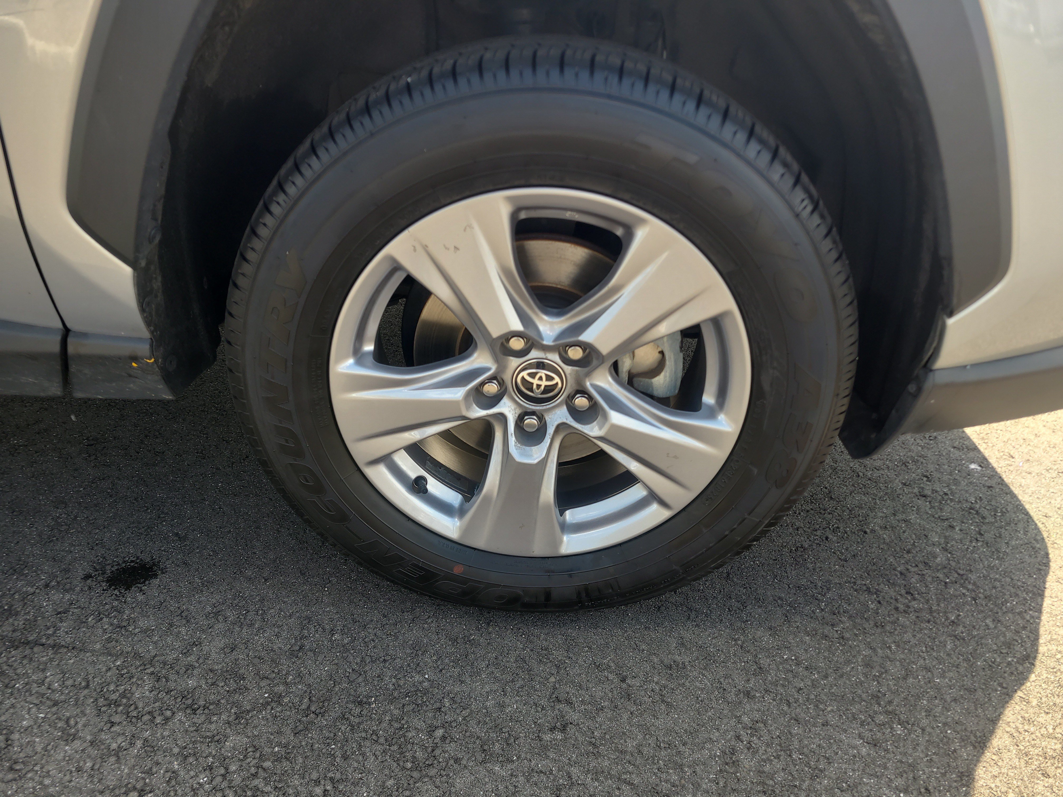 Certified 2025 Toyota RAV4 XLE AWD/4WD image 12
