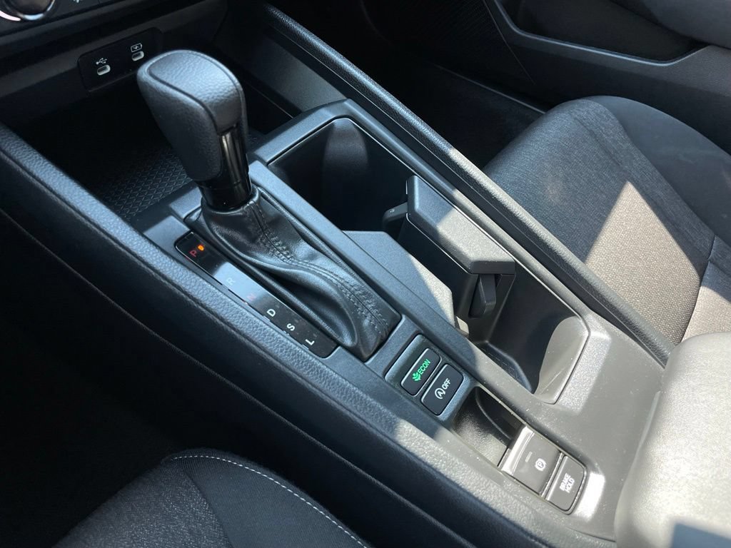 Certified 2025 Honda Accord SE image 19
