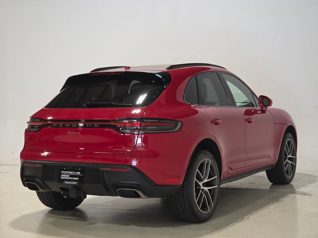 Certified 2026 Porsche Macan AWD/4WD image 9