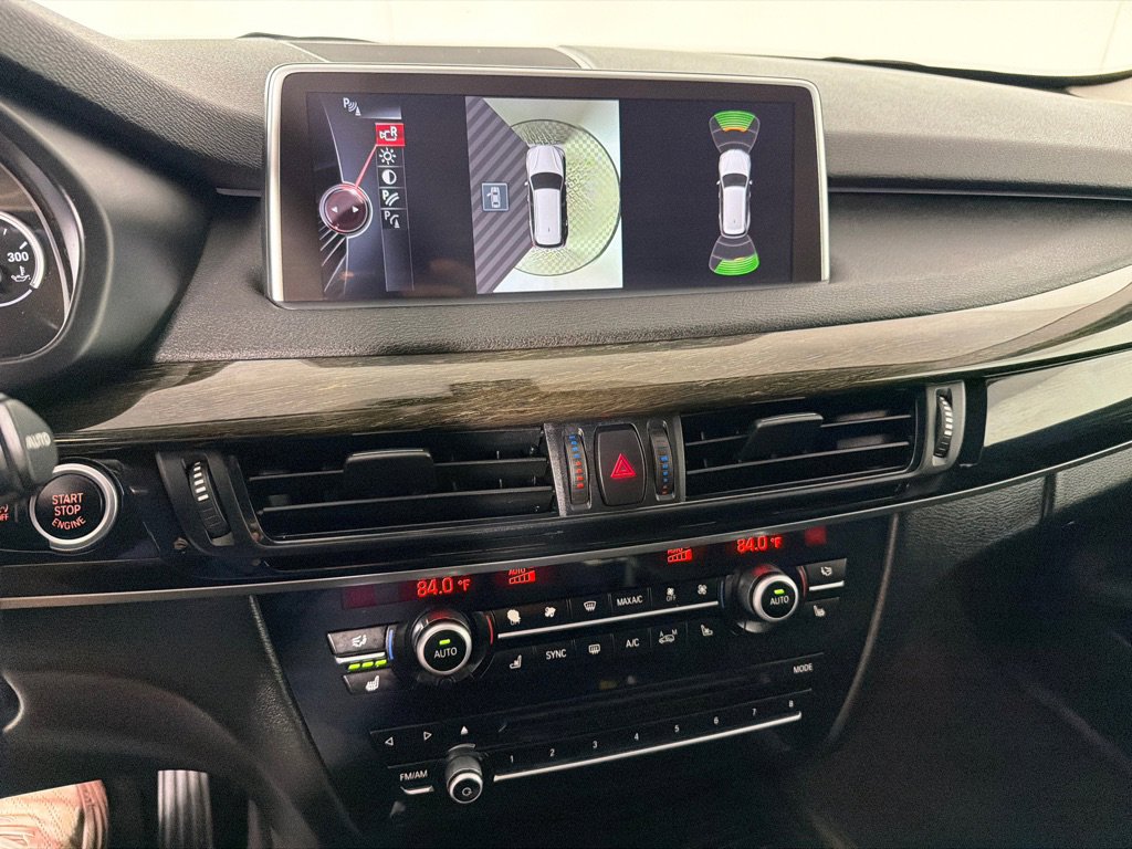 Used 2014 BMW X5 xDrive35d image 17