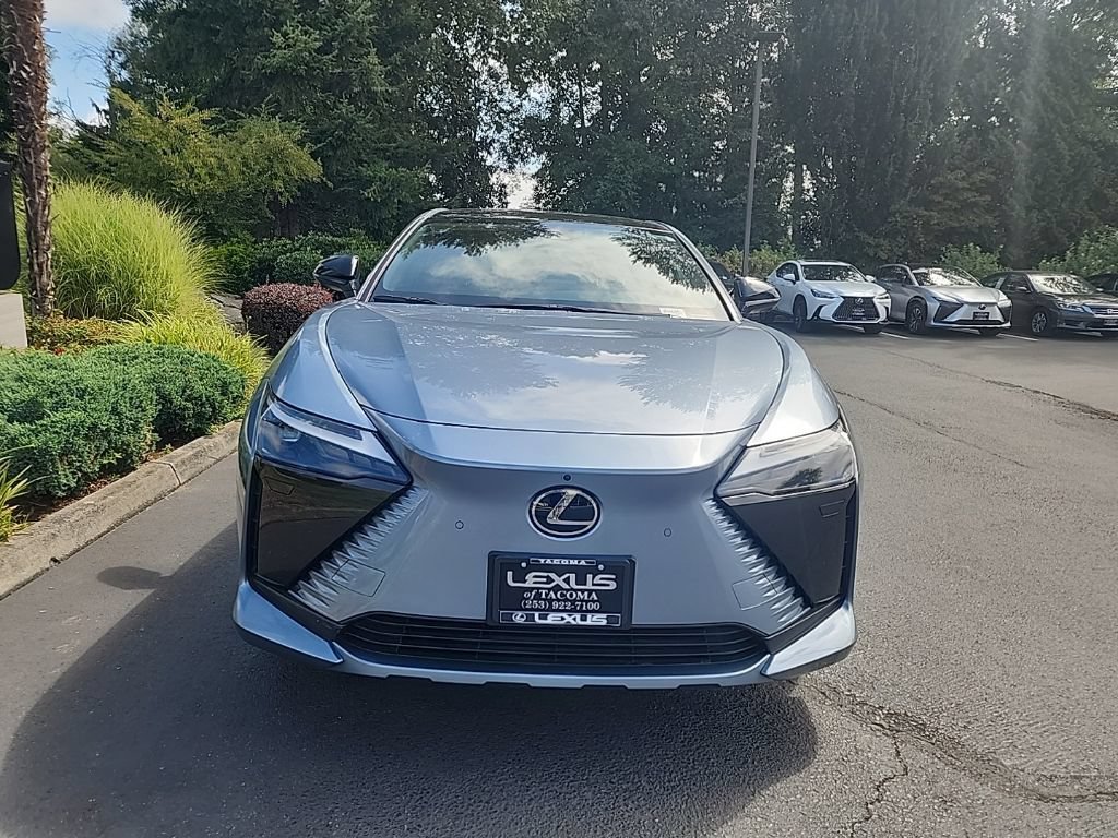 Certified 2023 Lexus RZ 450e Premium w/ Technology Package AWD/4WD image 7