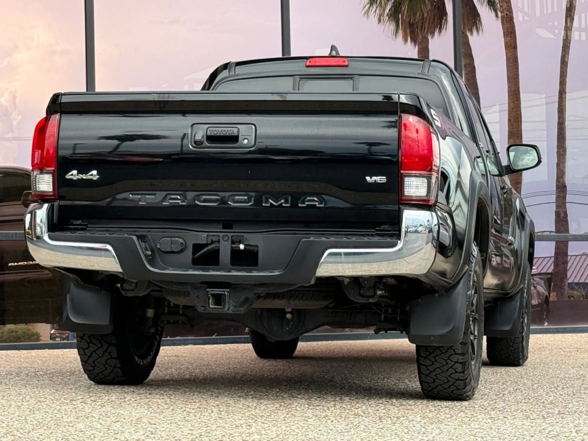 Used 2023 Toyota Tacoma SR5 w/ SX Package AWD/4WD image 11