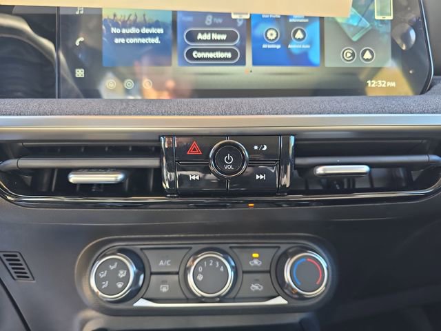 New 2026 Nissan Kicks S image 21