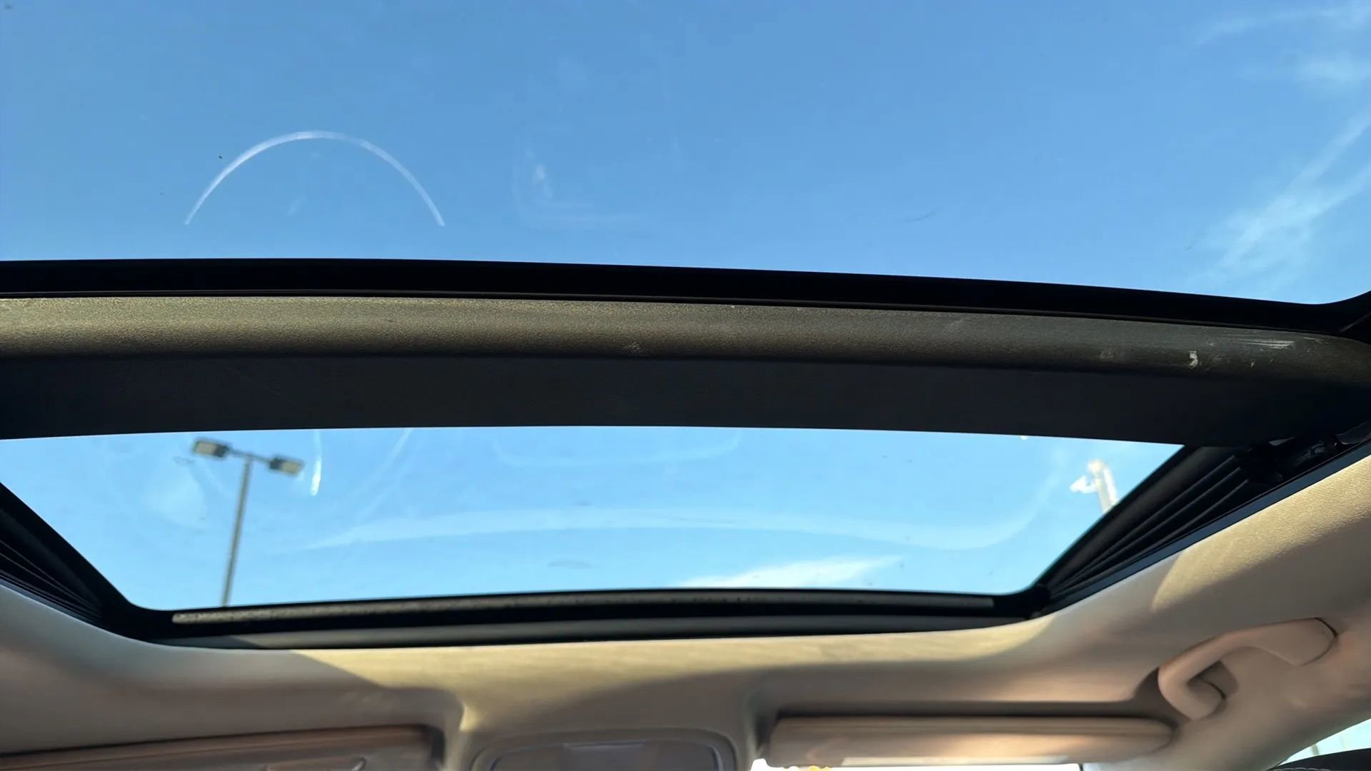 Used 2015 Chrysler 200 C w/ Navigation & Sound Group I image 62