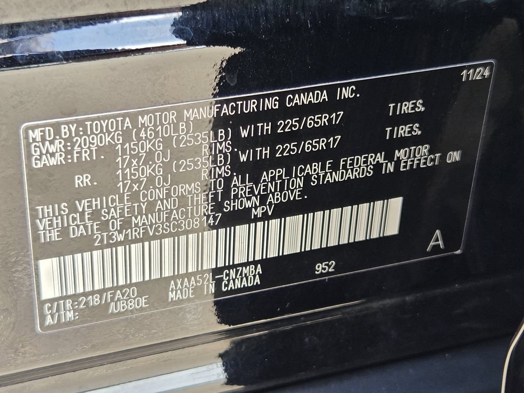 Used 2025 Toyota RAV4 XLE w/ Weather Package FWD image 32