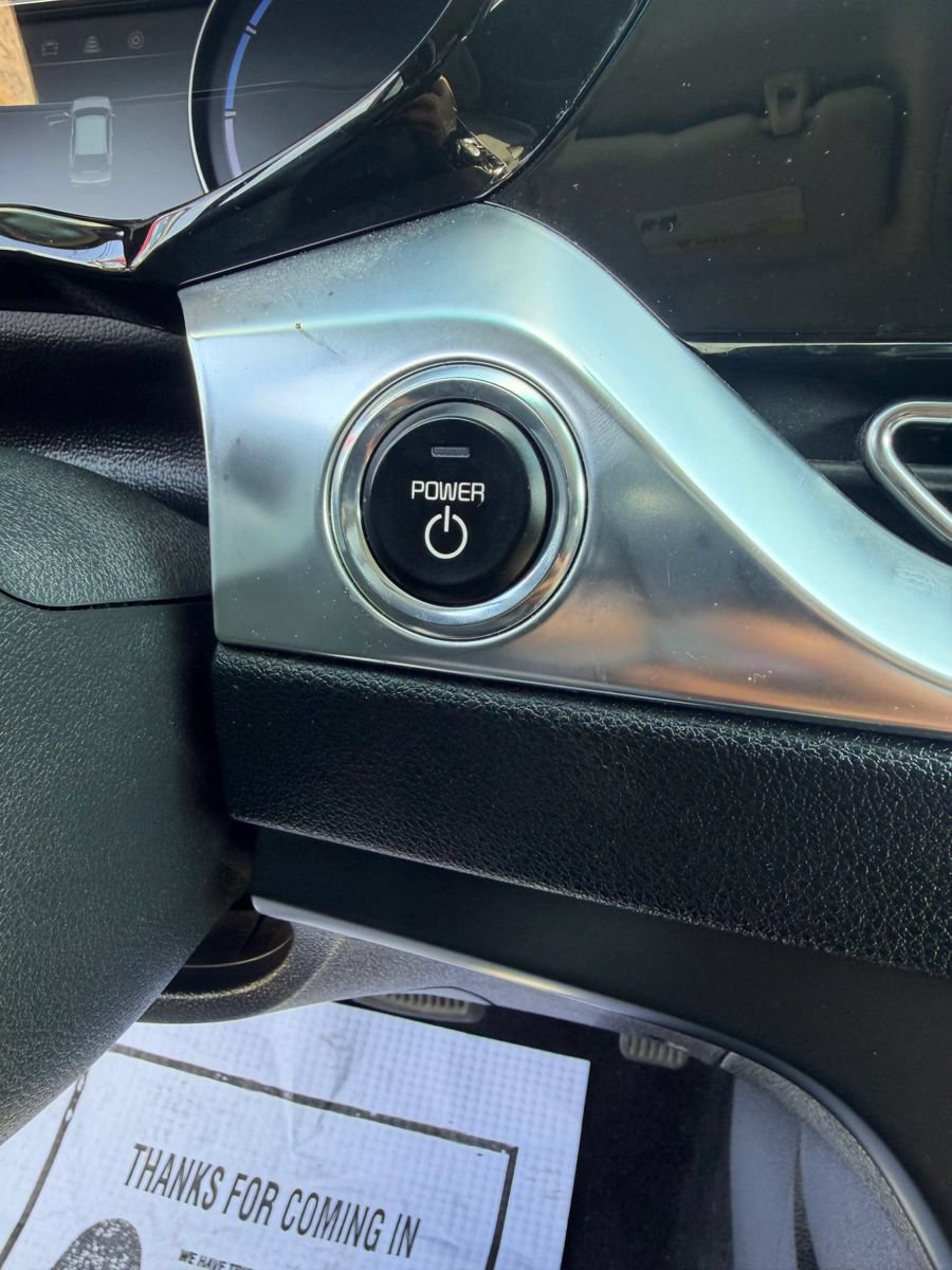 Used 2020 Kia Niro EX w/ Cold Weather Package FWD image 41
