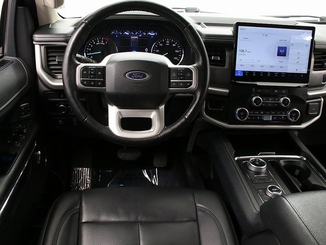 Used 2024 Ford Expedition Max XLT image 15