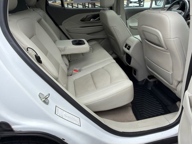 Used 2018 GMC Terrain Denali w/ Comfort Package image 15