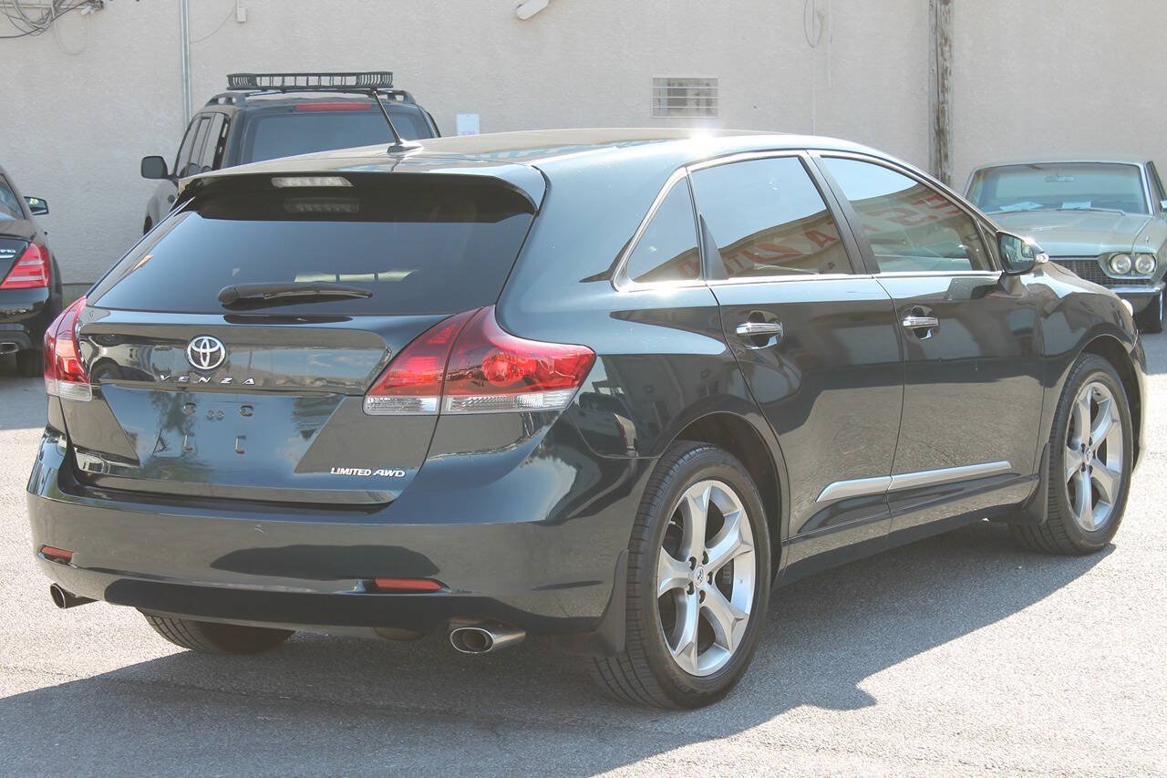 Used 2013 Toyota Venza Limited w/ Tow Prep Pkg AWD/4WD image 8