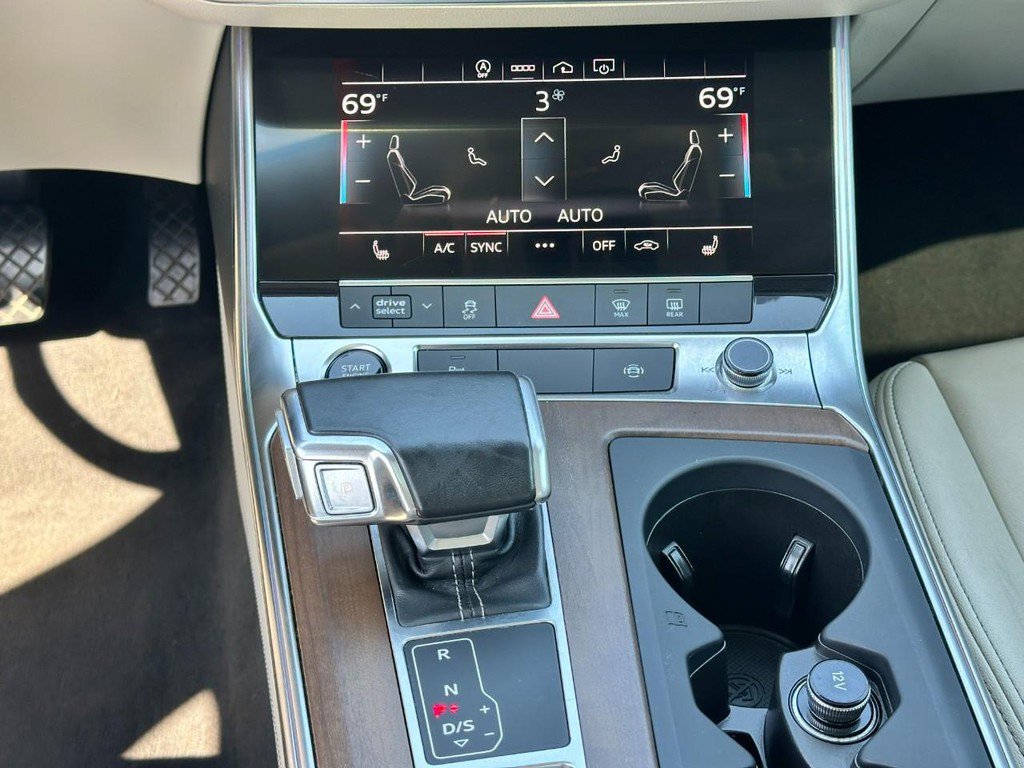 Used 2024 Audi A6 Premium Plus image 15