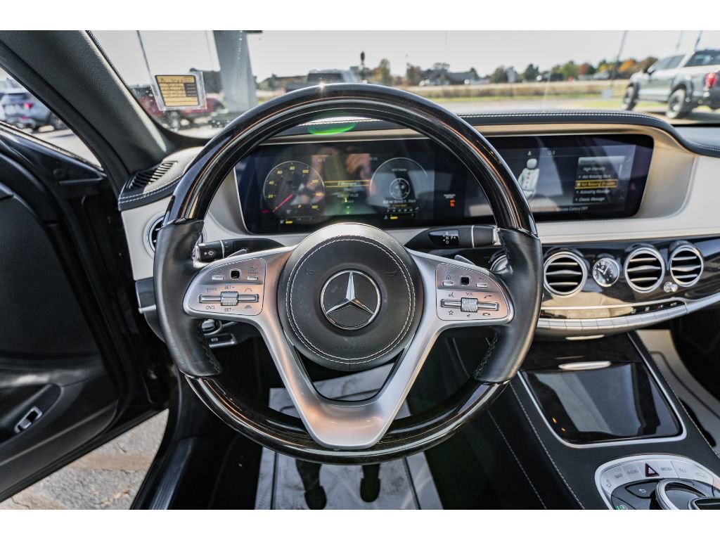 Used 2018 Mercedes-Benz S 560 4MATIC Sedan image 11