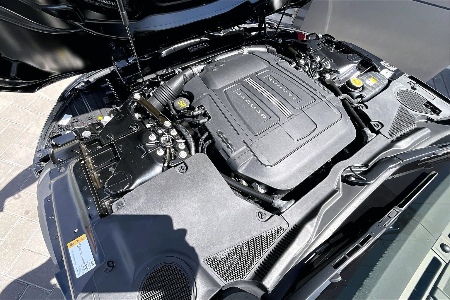 New 2024 Jaguar F-TYPE R-Dynamic RWD image 10