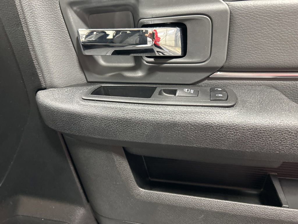 Used 2024 RAM 1500 Classic SLT image 24