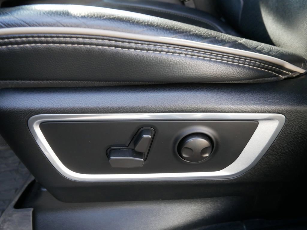 Used 2022 RAM 1500 Laramie image 16