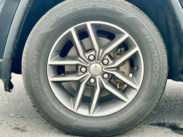 Used 2017 Jeep Grand Cherokee Limited image 20