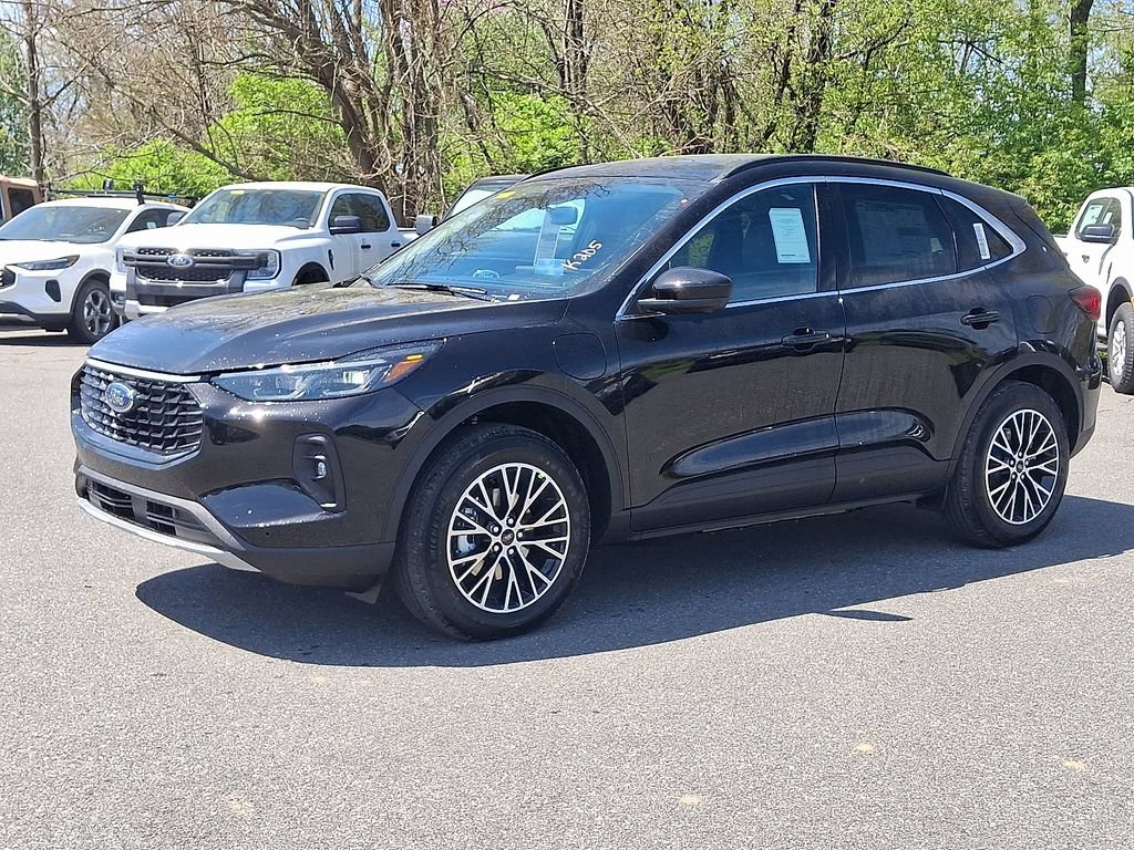 New 2025 Ford Escape SE w/ PHEV Premium Package FWD image 3