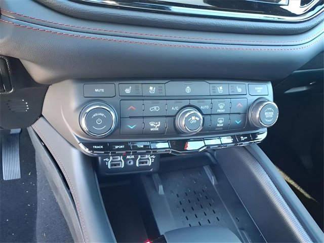 New 2026 Dodge Durango GT image 18