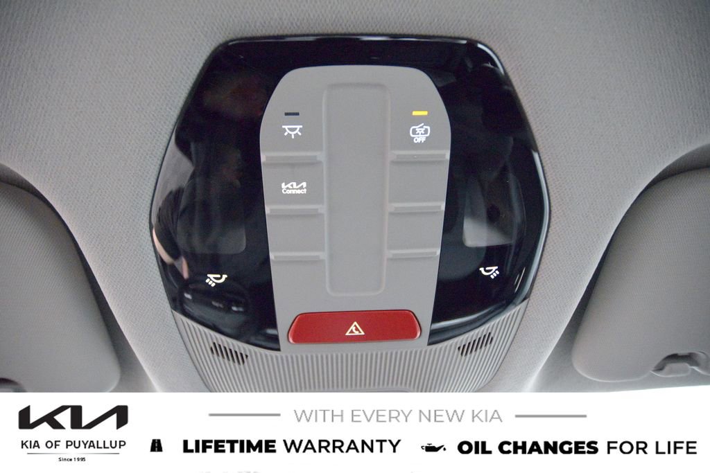New 2025 Kia K4 EX image 25