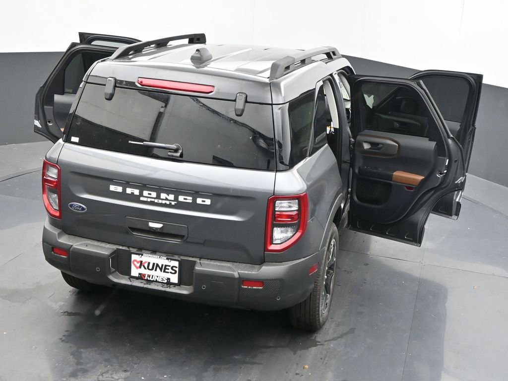 New 2025 Ford Bronco Sport Outer Banks w/ Outer Banks Tech Package+ AWD/4WD image 64
