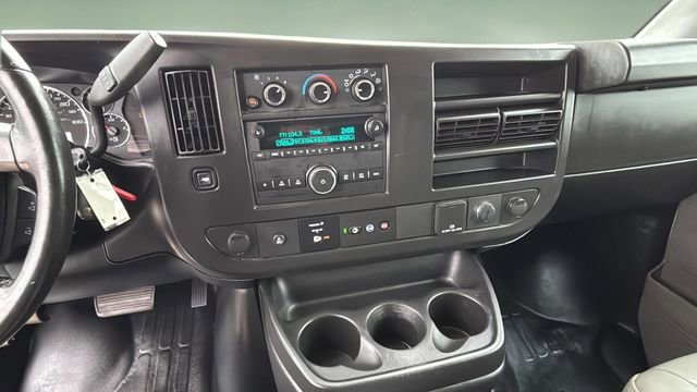 Used 2022 Chevrolet Express 2500 Work Van w/ Driver Convenience Package image 23