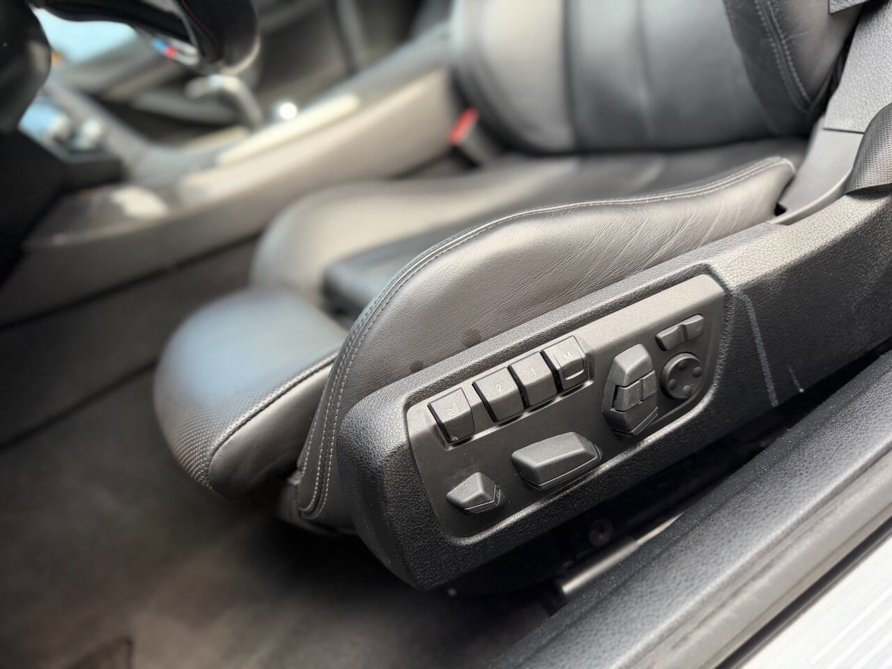 Used 2014 BMW M6 Gran Coupe image 25