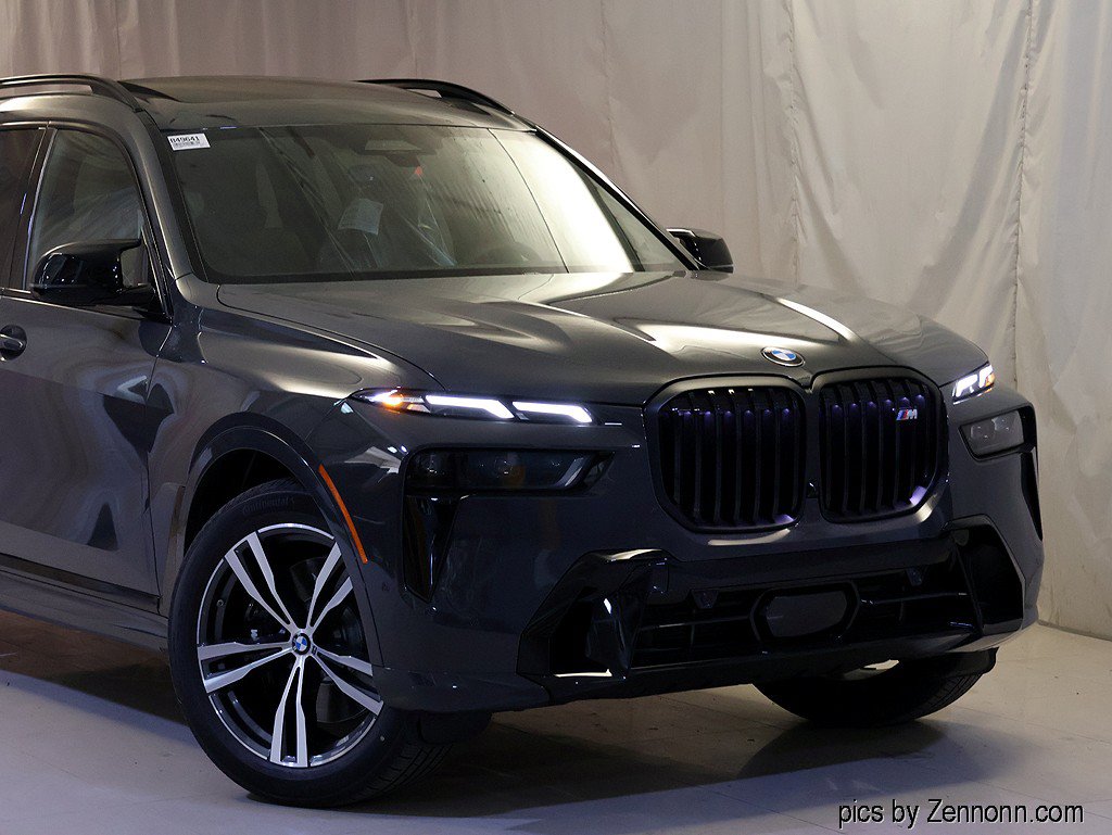 Used 2027 BMW X7 M60i AWD/4WD image 2