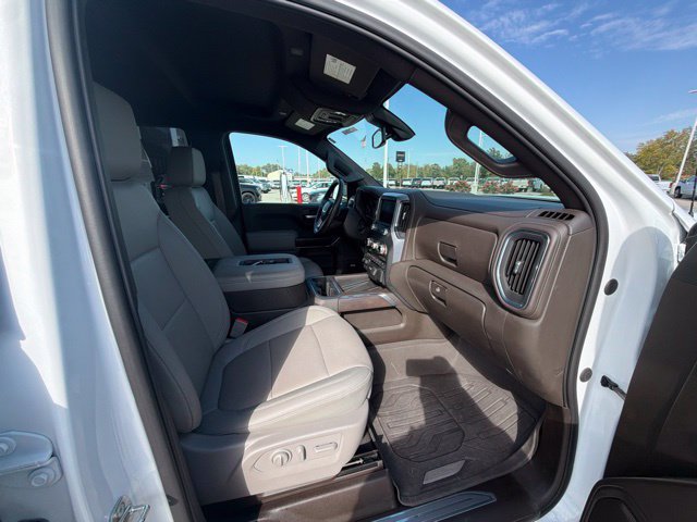 Used 2022 GMC Sierra 1500 SLT w/ SLT Premium Plus Package AWD/4WD image 24
